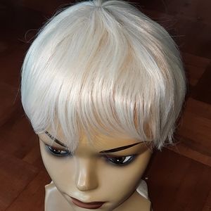 Short Blonde Wig